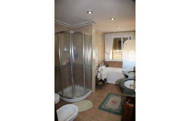 Resale - Villa - Alfas del Pí - Arabi