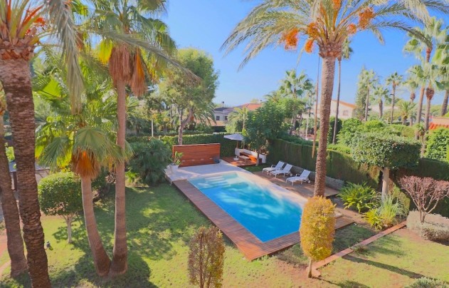 Resale - Villa - Benidorm - Coblanca