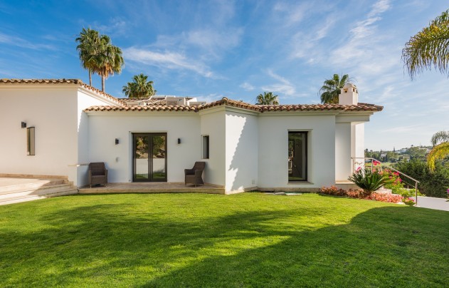 Herverkoop - Villa - Marbella - Nueva Andalucía