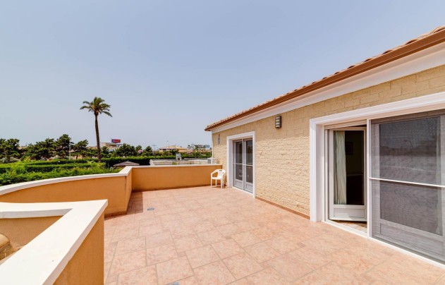 Resale - Villa - San Javier