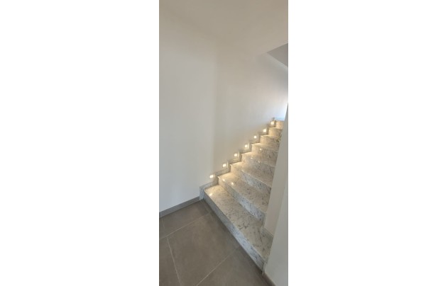 Reventa - Villa - Catral