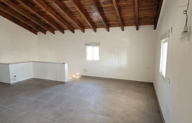 Reventa - Villa - Catral