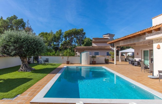 Resale - Villa - Alfas del Pí