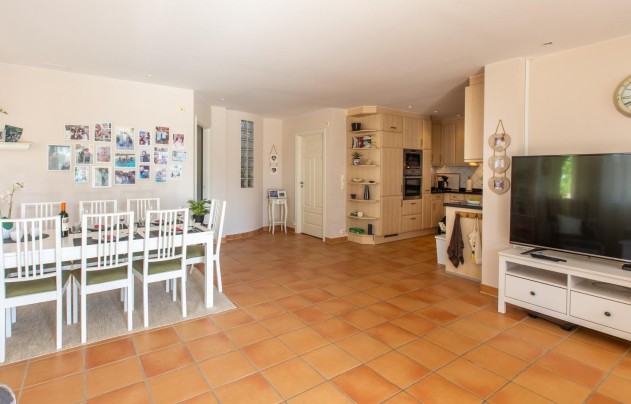 Resale - Villa - Alfas del Pí