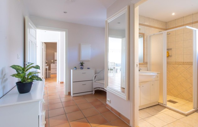 Resale - Villa - Alfas del Pí