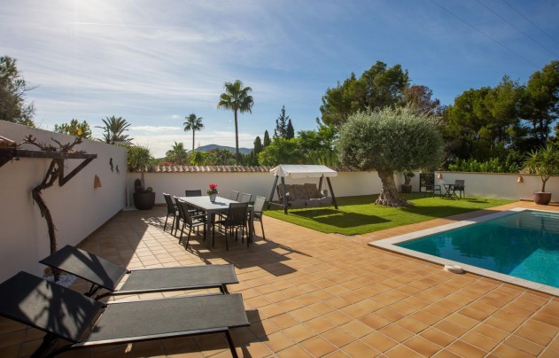 Resale - Villa - Alfas del Pí