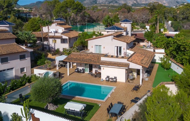 Resale - Villa - Alfas del Pí