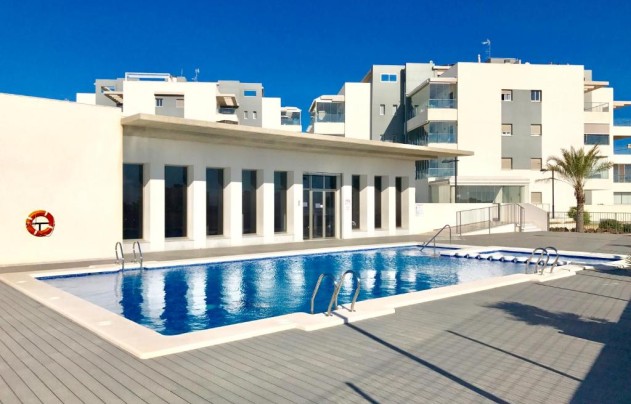 Resale - Apartment - Orihuela Costa - La Zenia