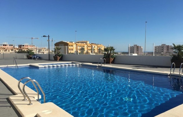 Resale - Apartment - Orihuela Costa - La Zenia