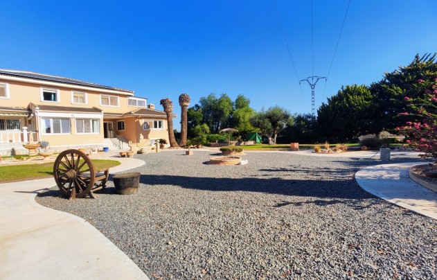 Resale - Villa - San Miguel de Salinas
