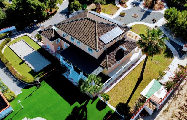 Resale - Villa - San Miguel de Salinas