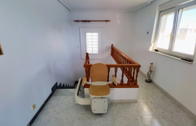 Resale - Villa - San Miguel de Salinas