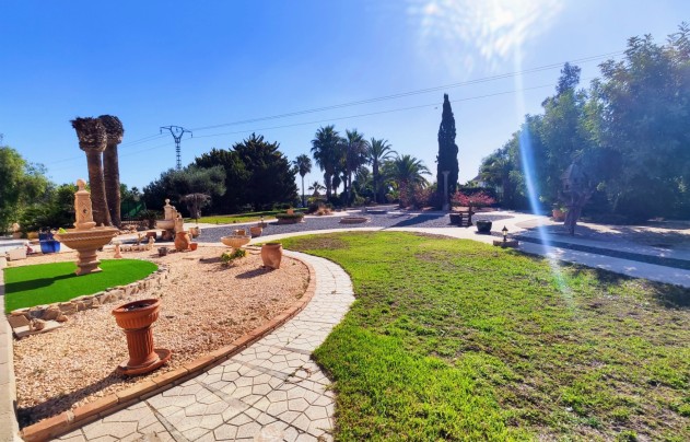 Resale - Villa - San Miguel de Salinas