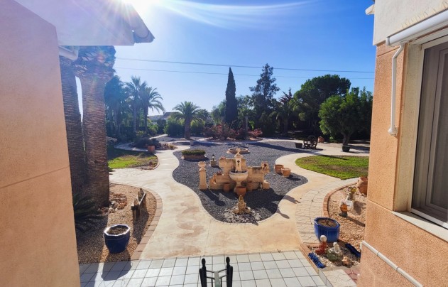 Resale - Villa - San Miguel de Salinas