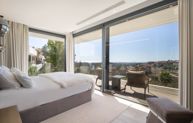 Reventa - Villa - Marbella - Nueva Andalucía