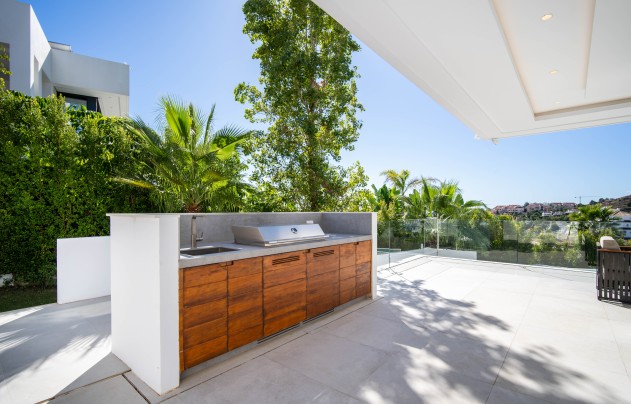 Reventa - Villa - Marbella - Nueva Andalucía