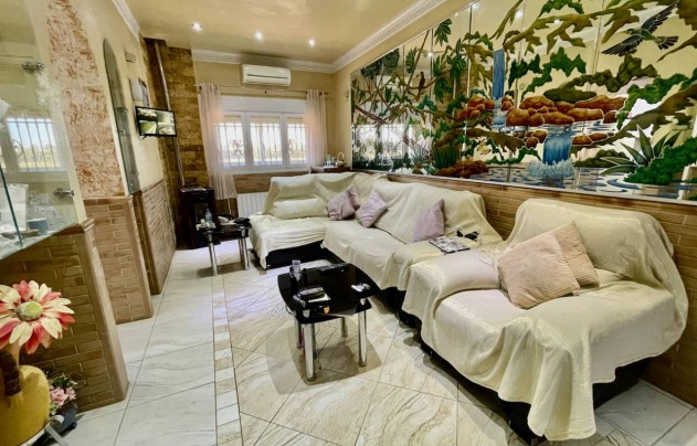 Resale - Villa - Guardamar del Segura