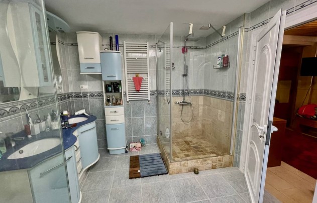 Resale - Villa - Guardamar del Segura