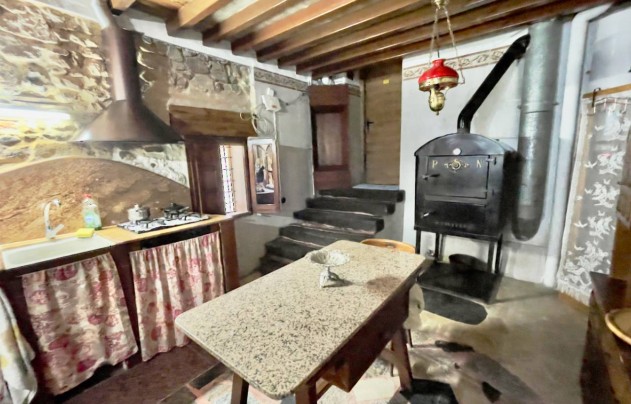 Resale - Villa - Orihuela