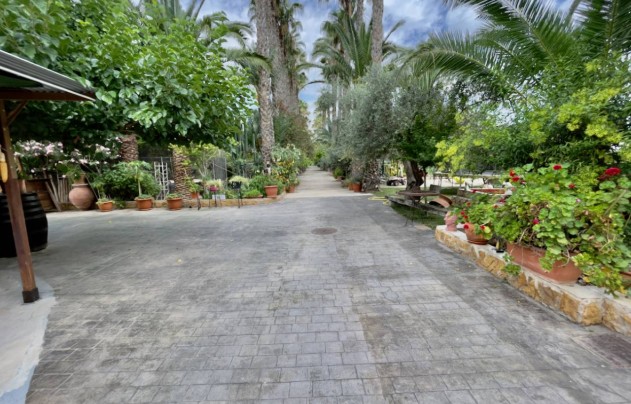 Resale - Villa - Orihuela