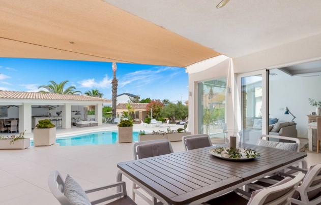 Resale - Villa - Ciudad Quesada