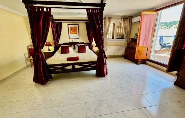 Reventa - Villa - Castalla