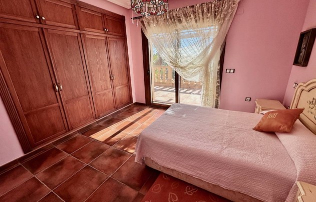 Revente - Villa - Los Montesinos