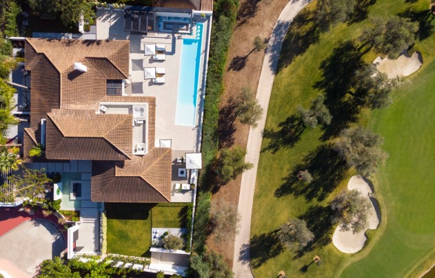 Resale - Villa - Marbella - Nueva Andalucía