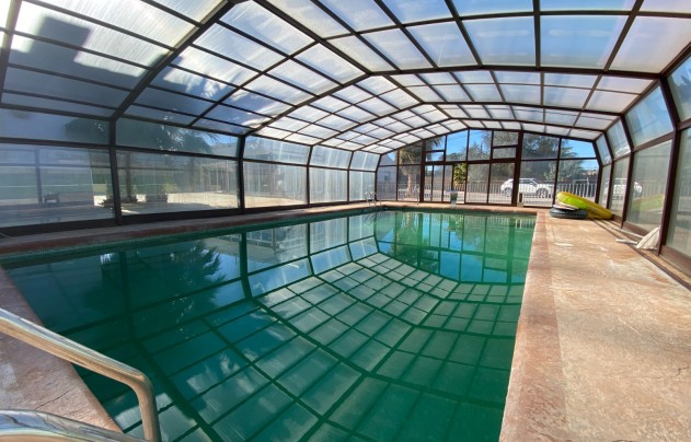 Resale - Villa - Sax