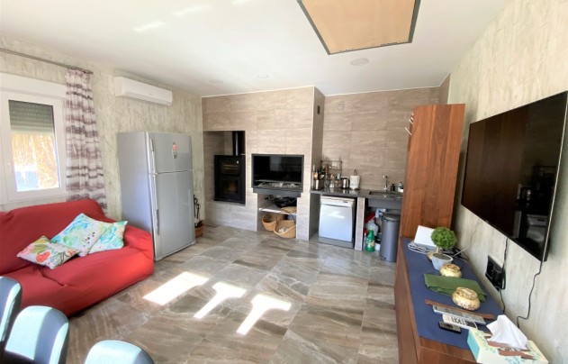 Resale - Villa - Sax
