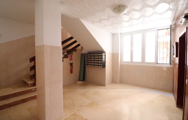 Resale - Apartment - Torrevieja - Playa del Cura