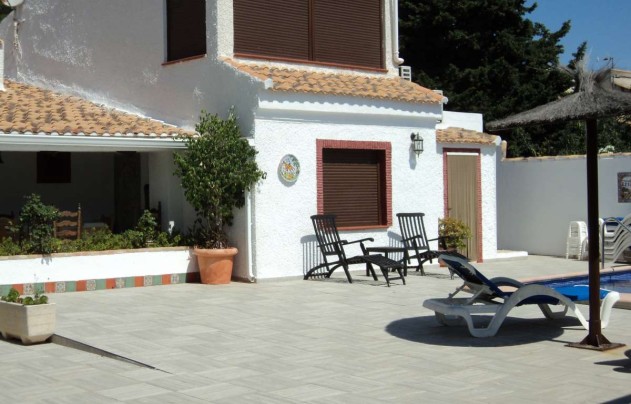 Resale - Villa - Orihuela Costa - Lomas De Cabo Roig