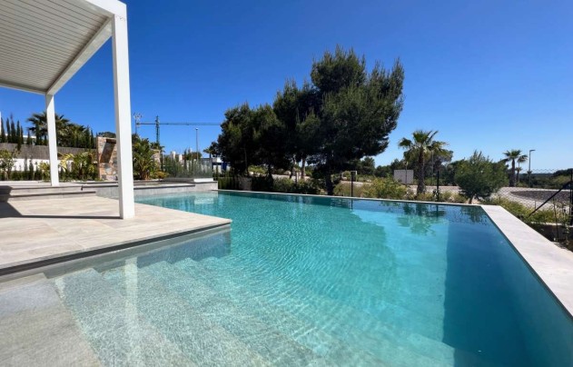 Resale - Villa - Orihuela - Las Colinas golf