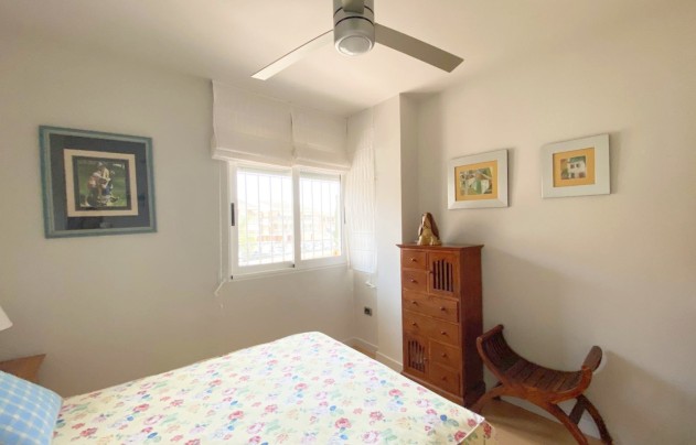 Resale - Villa - Los Alcazares