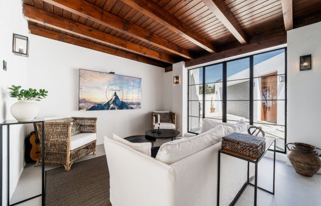 Resale - Villa - Benahavis