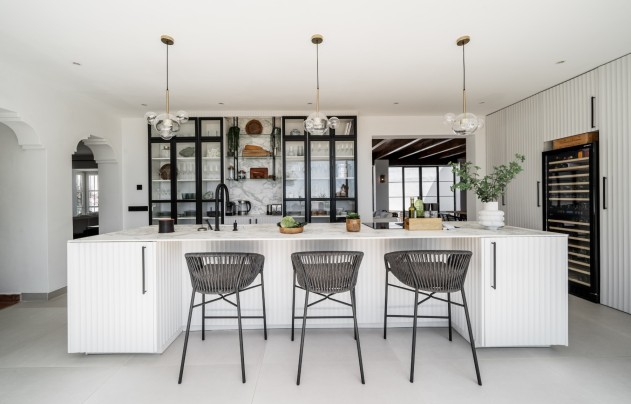 Resale - Villa - Benahavis