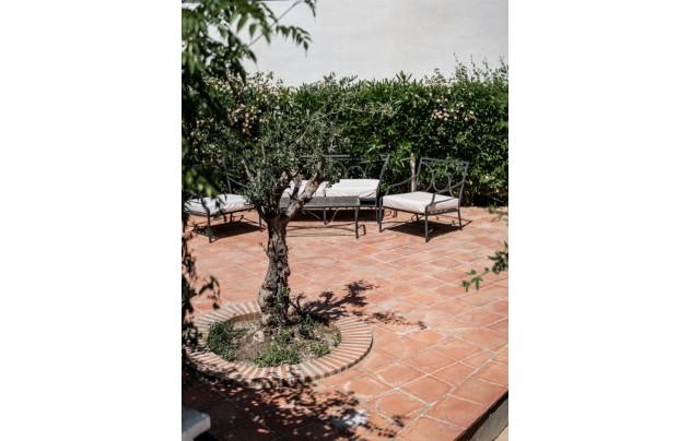 Resale - Villa - Benahavis