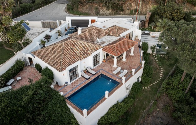 Resale - Villa - Benahavis