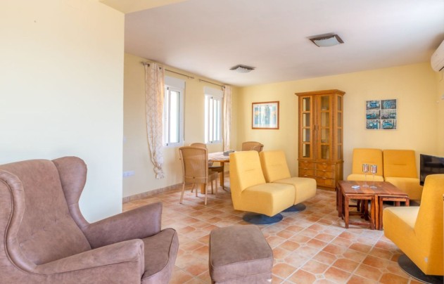 Resale - Villa - Calpe - Zona Puerto Blanco - Maryvilla