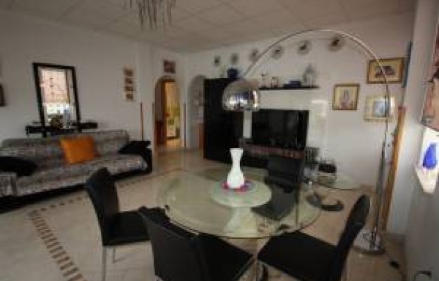 Resale - Commercial - Ciudad Quesada