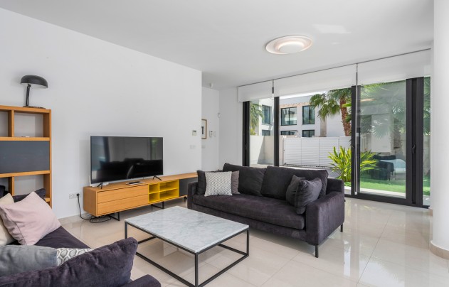 Resale - Villa - Ciudad Quesada