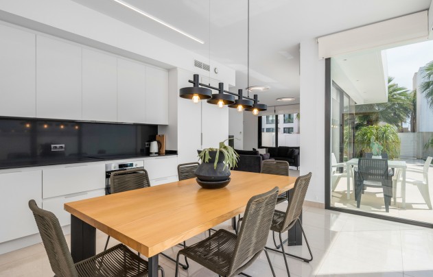 Resale - Villa - Ciudad Quesada