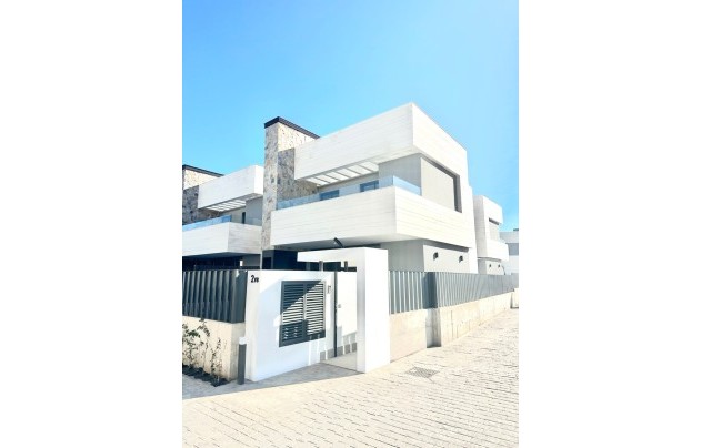 Resale - Villa - Los Alcazares - Santa Rosalia