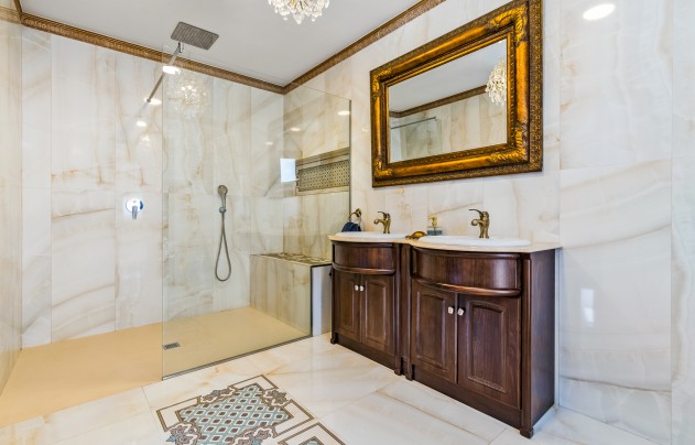 Resale - Villa - Ciudad Quesada