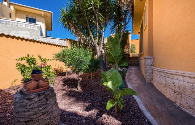 Resale - Villa - Ciudad Quesada