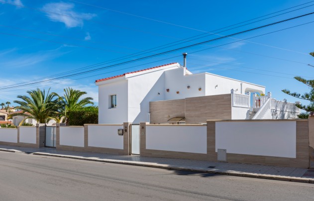 Resale - Villa - Ciudad Quesada - Rojales