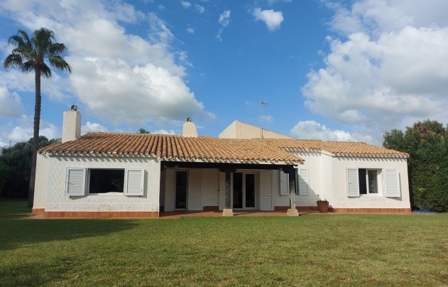 Resale - Villa - La Manga del Mar Menor