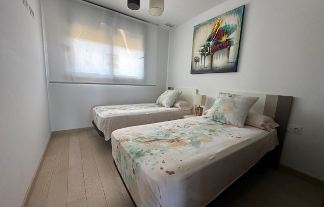 Resale - Apartment - Torrevieja - Punta Prima