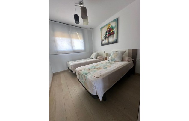 Resale - Apartment - Torrevieja - Punta Prima