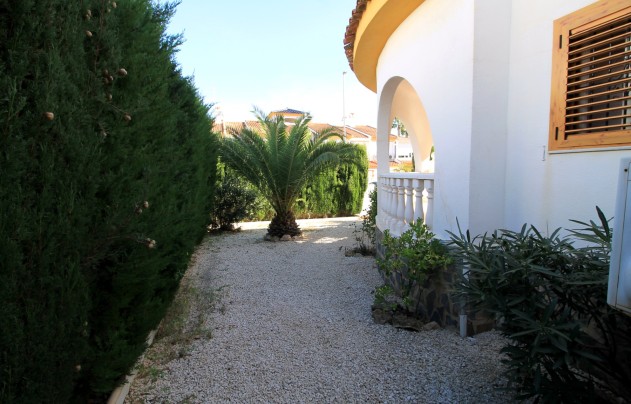 Resale - Villa - Orihuela Costa - Mil Palmeras